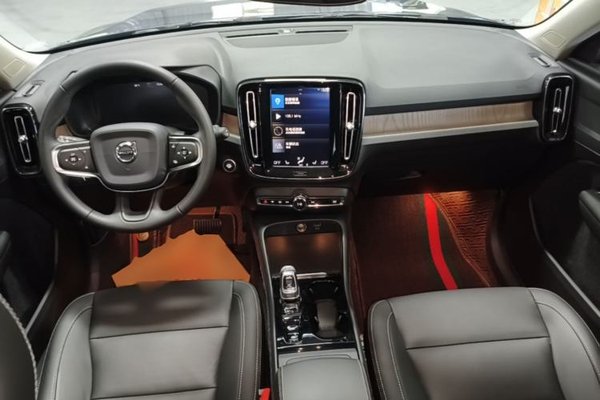 Volvo XC40 2020, 31300 км, за 17112 USD - фото 15