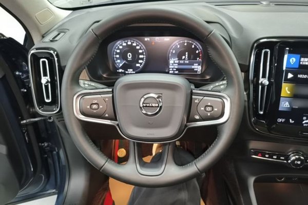Volvo XC40 2020, 31300 км, за 17112 USD - фото 16