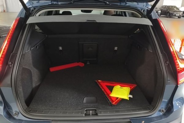 Volvo XC40 2020, 31300 км, за 17112 USD - фото 22
