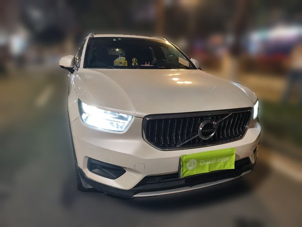 Volvo XC40 2020, 153400 км, за 12849 USD - фото 6