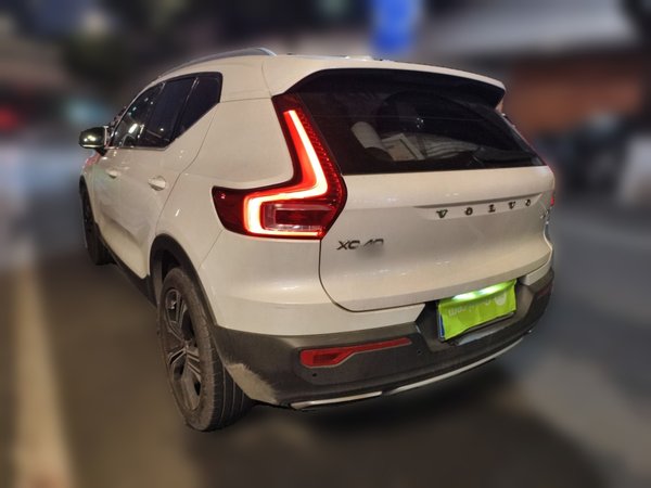 Volvo XC40 2020, 153400 км, за 12849 USD