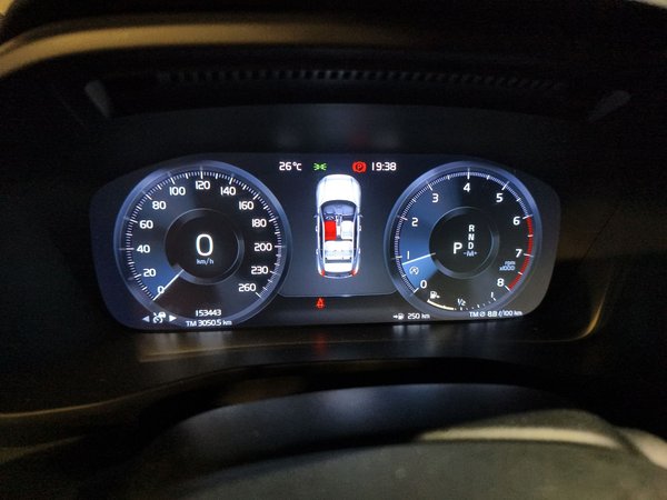 Volvo XC40 2020, 153400 км, за 12849 USD - фото 14