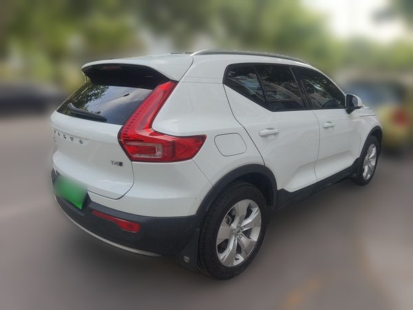 Volvo XC40 2021, 38200 км, за 14248 USD