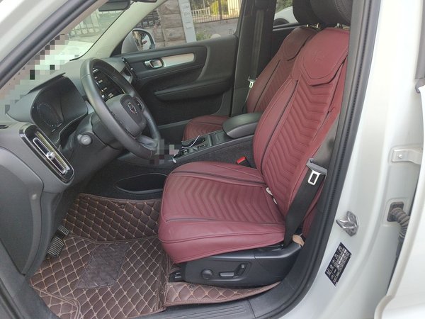 Volvo XC40 2021, 38200 км, за 14248 USD - фото 12