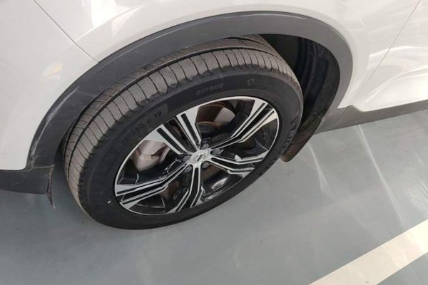 Volvo XC40 2021, 49300 км, за 16631 USD - фото 8