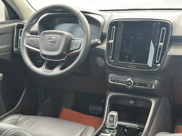 Volvo XC40 2021, 75800 км, за 16695 USD - фото 42