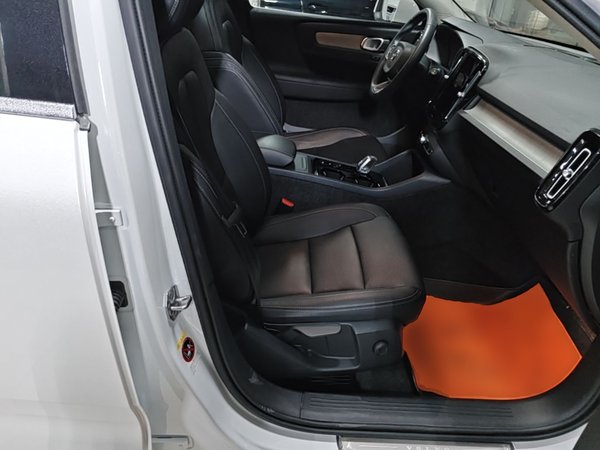 Volvo XC40 2021, 75800 км, за 16695 USD - фото 34