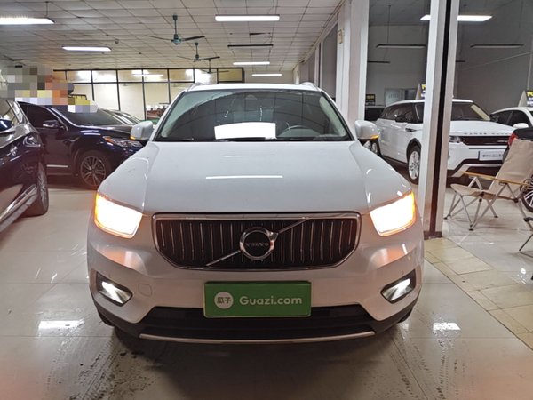 Volvo XC40 2021, 75800 км, за 16695 USD