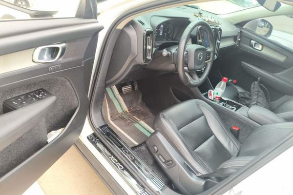 Volvo XC40 2021, 81900 км, за 11763 USD - фото 17