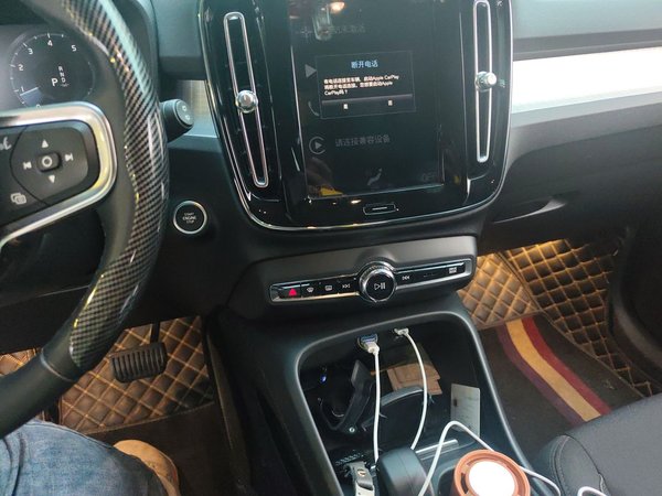 Volvo XC40 2022, 61500 км, за 14365 USD - фото 14
