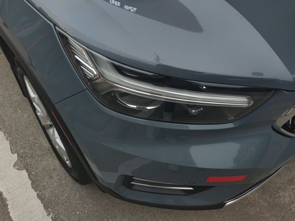 Volvo XC40 2022, 61500 км, за 14365 USD - фото 7