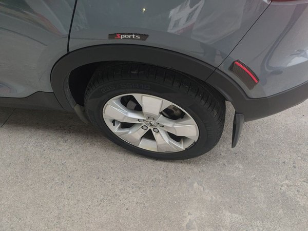 Volvo XC40 2022, 61500 км, за 14365 USD - фото 8