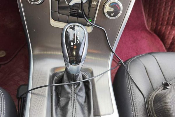 Volvo XC60 2014, 85800 км, за 7610 USD - фото 15
