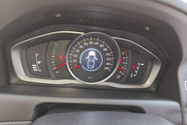 Volvo XC60 2014, 85800 км, за 7610 USD - фото 12