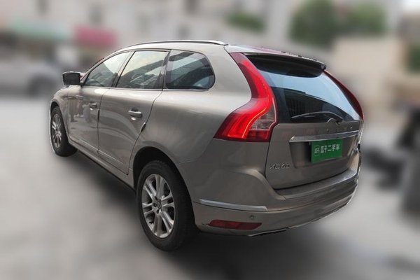 Volvo XC60 2014, 85800 км, за 7610 USD