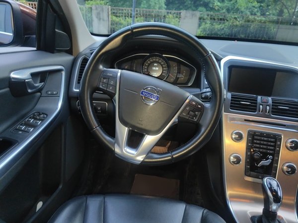 Volvo XC60 2015, 197399 км, за 5892 USD - фото 11