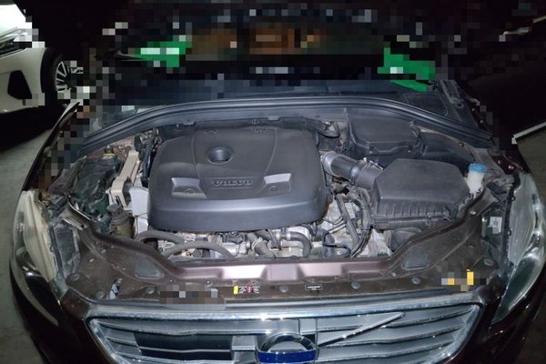Volvo XC60 2017, 132200 км, за 10146 USD - фото 21