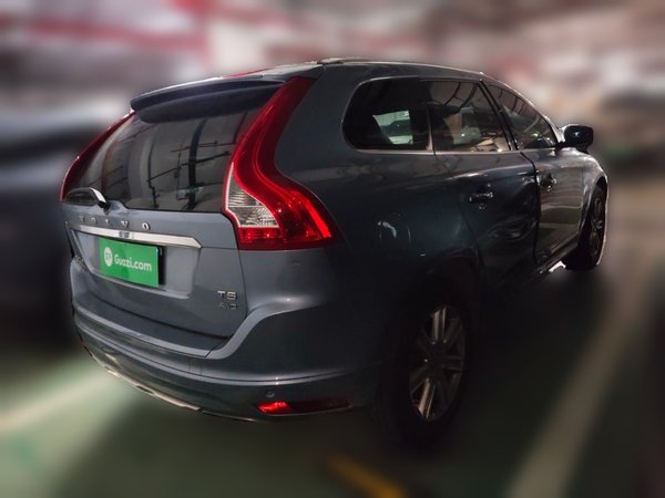 Volvo XC60 2017, 82200 км, за 10963 USD - фото 6