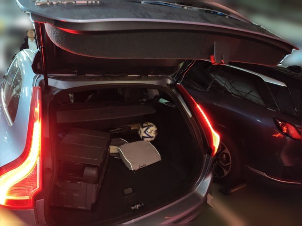 Volvo XC60 2017, 82200 км, за 10963 USD - фото 20