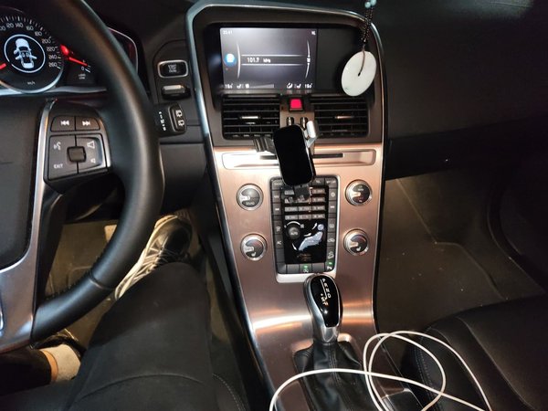 Volvo XC60 2017, 82200 км, за 10963 USD - фото 14