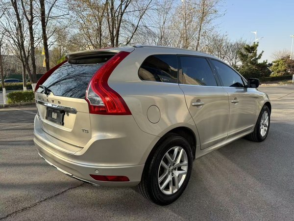 Volvo XC60 2017, 160300 км, за 10998 USD - фото 6
