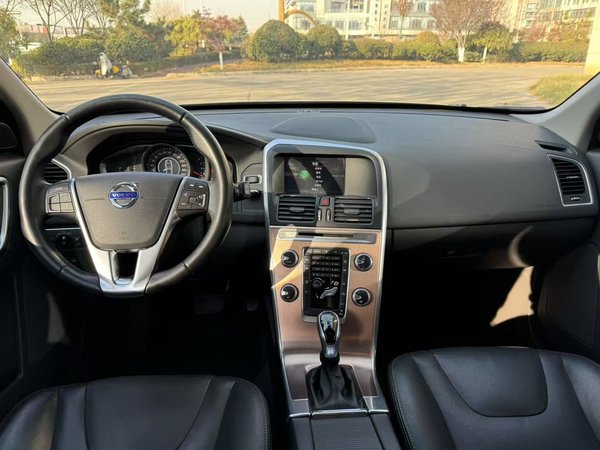 Volvo XC60 2017, 160300 км, за 10998 USD - фото 20