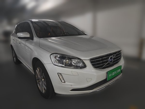 Volvo XC60 2017, 102600 км, за 9685 USD