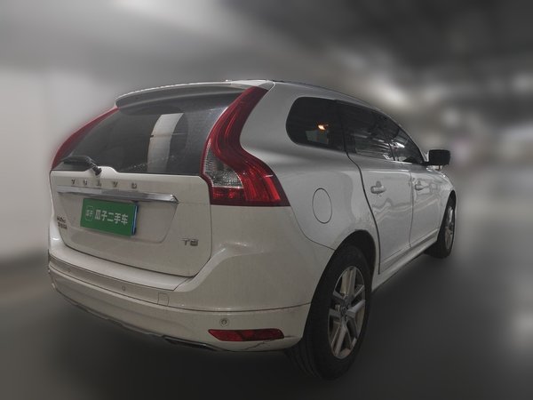 Volvo XC60 2017, 102600 км, за 9685 USD - фото 6