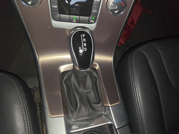 Volvo XC60 2017, 102600 км, за 9685 USD - фото 15