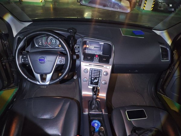 Volvo XC60 2017, 154300 км, за 9728 USD - фото 18