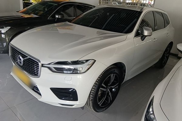 Volvo XC60 · 2018 год