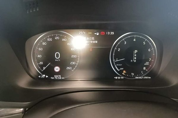 Volvo XC60 2018, 93500 км, за 19300 USD - фото 15