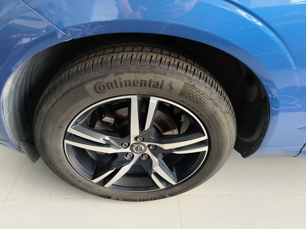 Volvo XC60 2019, 132400 км, за 17709 USD - фото 8