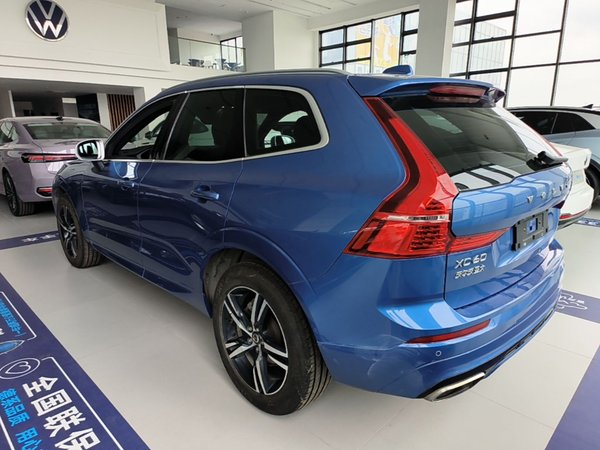 Volvo XC60 2019, 132400 км, за 17709 USD