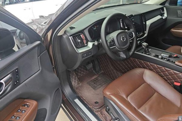 Volvo XC60 2019, 133900 км, за 17175 USD - фото 19