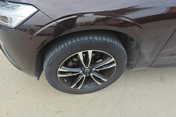 Volvo XC60 2019, 133900 км, за 17175 USD - фото 8