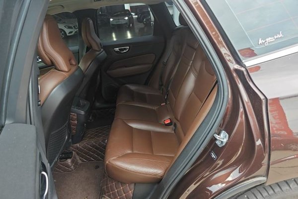 Volvo XC60 2019, 133900 км, за 17175 USD - фото 20