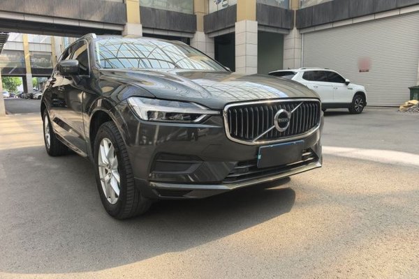 Volvo XC60 2019, 54100 км, за 16558 USD - фото 13