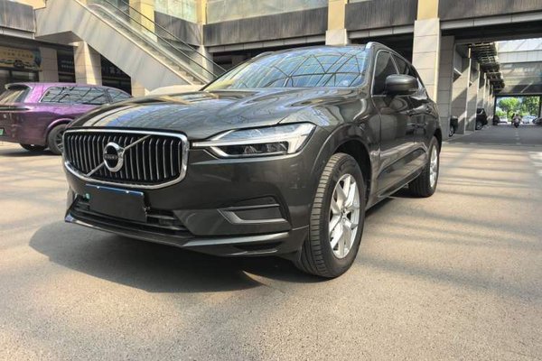 Volvo XC60 · 2019 год