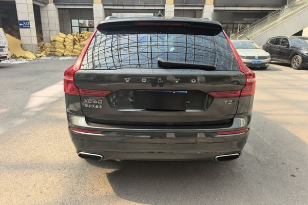 Volvo XC60 2019, 54100 км, за 16558 USD