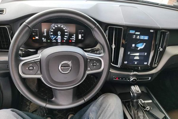 Volvo XC60 2019, 60400 км, за 17801 USD - фото 17