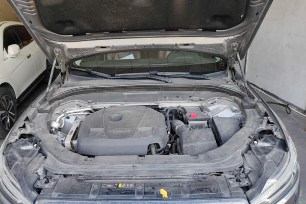 Volvo XC60 2019, 60400 км, за 17801 USD - фото 33