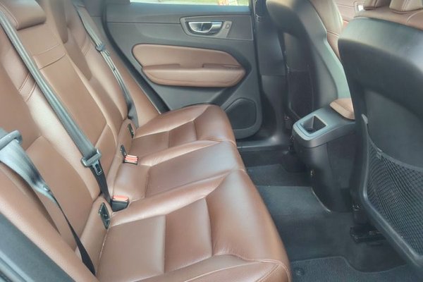 Volvo XC60 2019, 60400 км, за 17801 USD - фото 29
