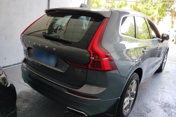 Volvo XC60 2019, 60400 км, за 17801 USD - фото 6