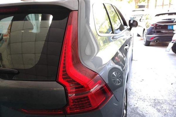 Volvo XC60 2019, 60400 км, за 17801 USD - фото 9