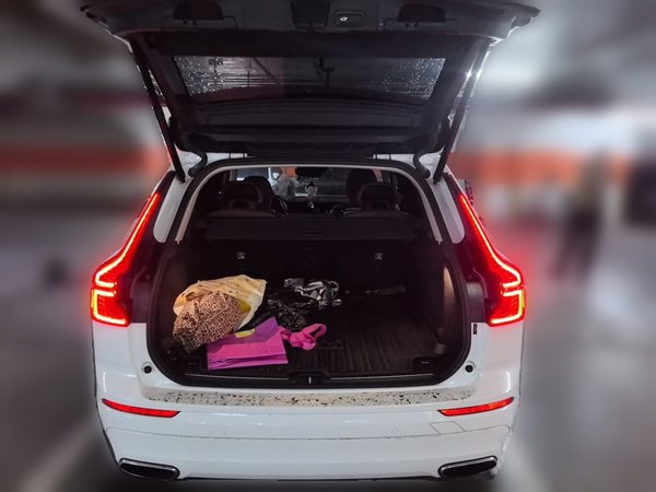 Volvo XC60 2019, 111200 км, за 16791 USD - фото 16