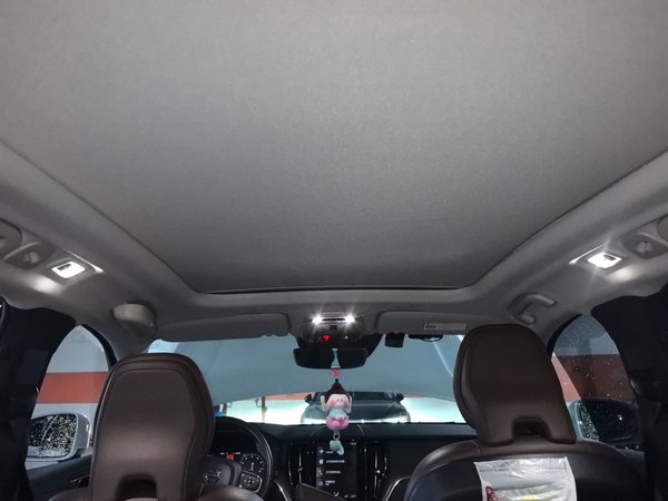 Volvo XC60 2019, 111200 км, за 16791 USD - фото 15