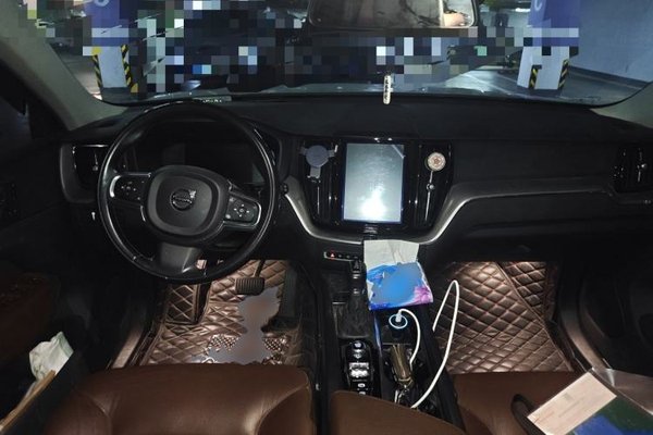 Volvo XC60 2019, 112000 км, за 15837 USD - фото 6