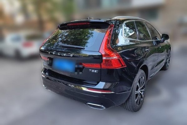 Volvo XC60 2020, 58900 км, за 21798 USD - фото 6