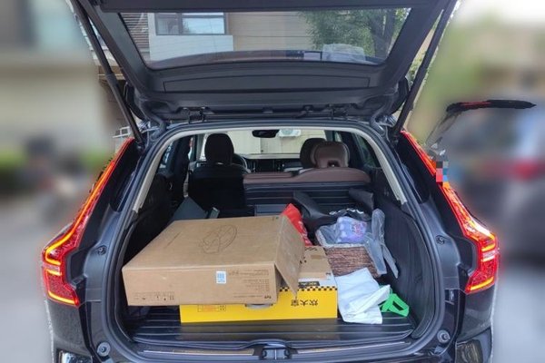 Volvo XC60 2020, 58900 км, за 21798 USD - фото 20